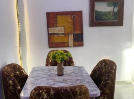 Furnished shortlet in Gwarimpa, FCT，位于Gwarinpa的酒店