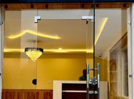 The Pineyard Pahalgam，位于Kolur的酒店