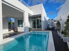 Brandnew 3BDR Pool villa with rooftop near Aonang Beach
