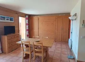 Studio Cabine 31m² avec Balcon et Parking à Pra-Loup pour 6 Personnes - FR-1-504-694