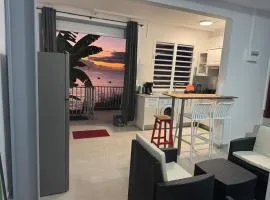 Maison dans la corniche or