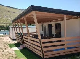 Sunrise Wellbeing mobile home for mindful, vegetarian, active rest, just 35 meters from the sea