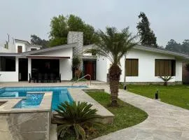 Casa los Cipreses del Sol