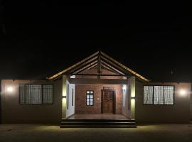 Madina Estates，位于卡萨拉戈德的酒店