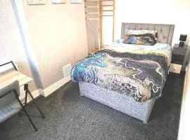 Wirral snug stay