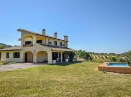 Beautiful Home In Casperia