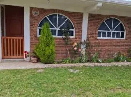 Hospedaje Migue y Cata y Centro Holístico Kuatlicue