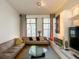 House of Antwerp- 4BDR w Private Garden