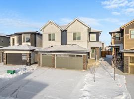 Lake Community Hideout，位于Chestermere的酒店