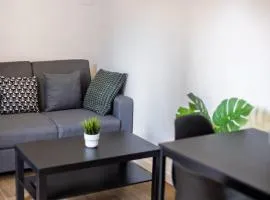 Quiet & Modern Apartment