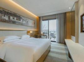 Deefly Yinrun Town Hotel，位于德清的酒店
