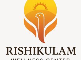 RIshikulam Wellness Centre，位于Samālkha的酒店