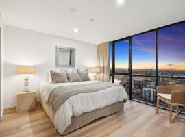 Luxury Condo 2bed, 1bath, Spa, Gym, Sauna, Pool，位于黄金海岸的酒店