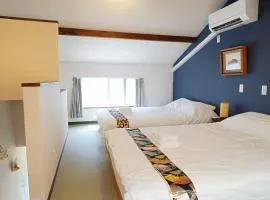 2 min walk to station, near Namba & Shinsaibashi