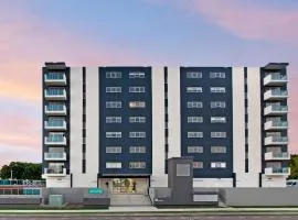 Allure Waterfront Hotel and Apartments