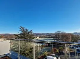 22 River View