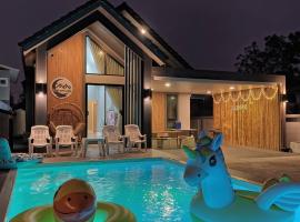 Lunar pool villa，位于Ban Tao Than的酒店
