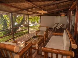 纳提奥拉绿色小屋，位于圣玛丽的带停车场的酒店