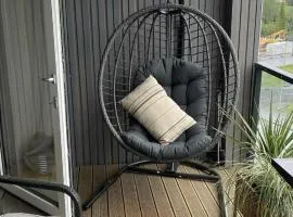 Airport 10mins apartment with free parking