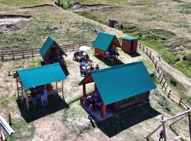 Eko Kamp Garcevic，位于普拉夫的木屋