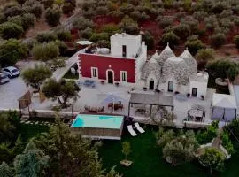 Lamarossa Trulli & Suites