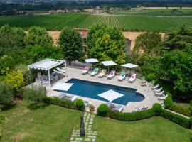 Boutique Hotel al Grappolo d'Oro，位于托尔贾诺的酒店