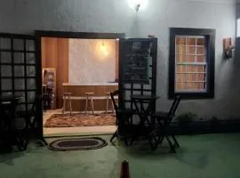 Retiro das Rosas Pontal Centro Pousada Dádiva