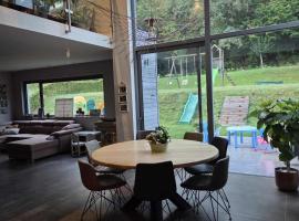 La Clé du Circuit Spa-Francorchamps，位于斯塔沃洛的酒店