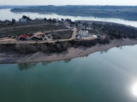 Iberfishing Apartmanok，位于卡斯佩的酒店