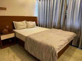 Hotel Seven View，位于Bāiljuri的酒店