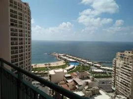 Luxury Apartment in San Stefano Grand Plaza
