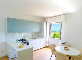 OFFER AGOSTO - Sulla Spiaggia Parking - AC & WiFi