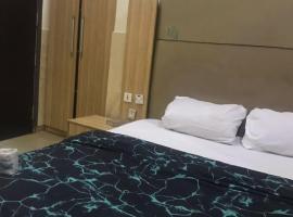 Valley Point Hotel and Suites1，位于Sangotedo的酒店