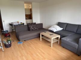 Ferienwohnung -Freundeskreis- im Taunusblick für bis zu 8 Personen - A402，位于兰施泰因的酒店