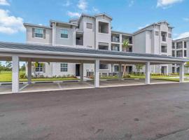 2 Bed-2 Bath Condo In Wellen Golf，位于威尼斯的酒店