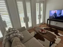 Private Encinitas Casita & Patio