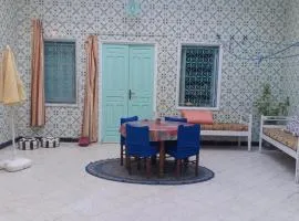 Bouchama's Arabesque house