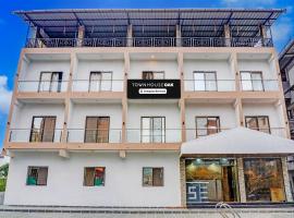 Townhouse Lonavala Formerly Mountain Meadows Resort，位于罗纳瓦拉的酒店