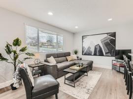 Private 2BR Retreat Near Denver - Gray St，位于阿瓦达的酒店
