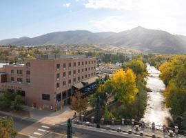 The Golden Hotel, an Ascend Collection Hotel，位于高尔顿的酒店