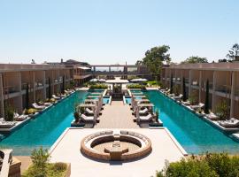 Royal Pearl Island Chios Hotel and Spa