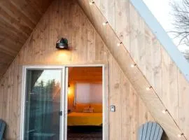 Cozy A-Frame Cabin in the Heart of Paradise Valley for a Unique Escape in Emigrant, Montana