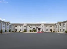 温德姆奥尔巴尼机场麦克罗特尔酒店 