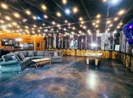 Great Cabins Ideal for Groups Getaways in Copperhill, Tennessee