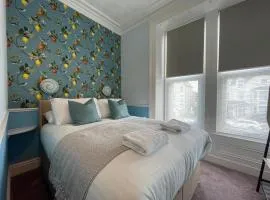 Wedgwood Hotel - Room 3