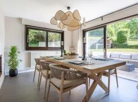 Maison chic, calme avec jardin et vue sur Clermont