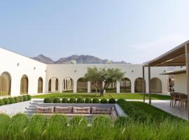 Ivory House Resort - Ophiolite，位于八田的酒店