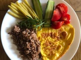 Номер з видом на сад，位于切尔尼戈夫的宠物友好酒店