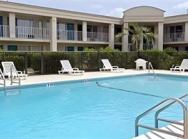 Studio 6 Ocala, FL，位于奥卡拉的酒店