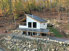 Spa Lake and Mountain - 138 - Chalets du Cordon，位于Nominingue的酒店